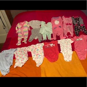 Baby onesies and outfits BUNDLED. 0-3 months